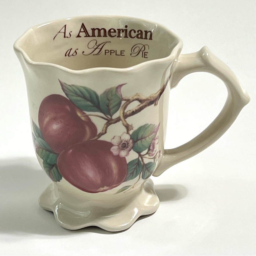 Cracker Barrel as American as Apple Pie Sweet as Pie Ceramic Mug Apples Blossom